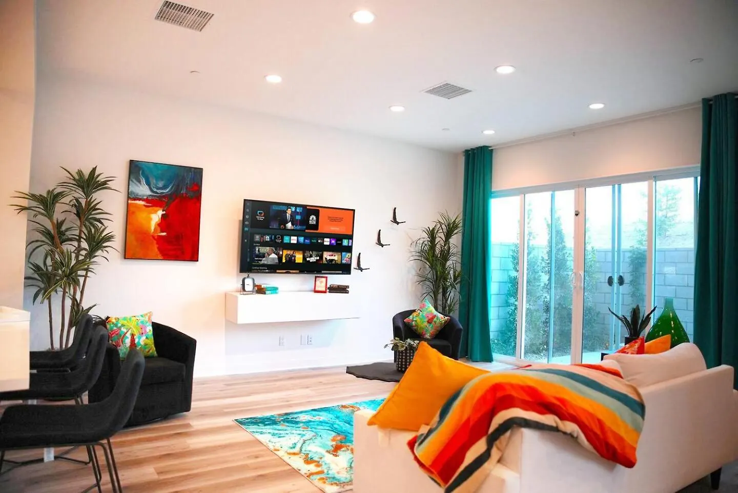 Holiday home Palm Springs Paradise, Luxe Living Near Coachella, Pool & Views United States
