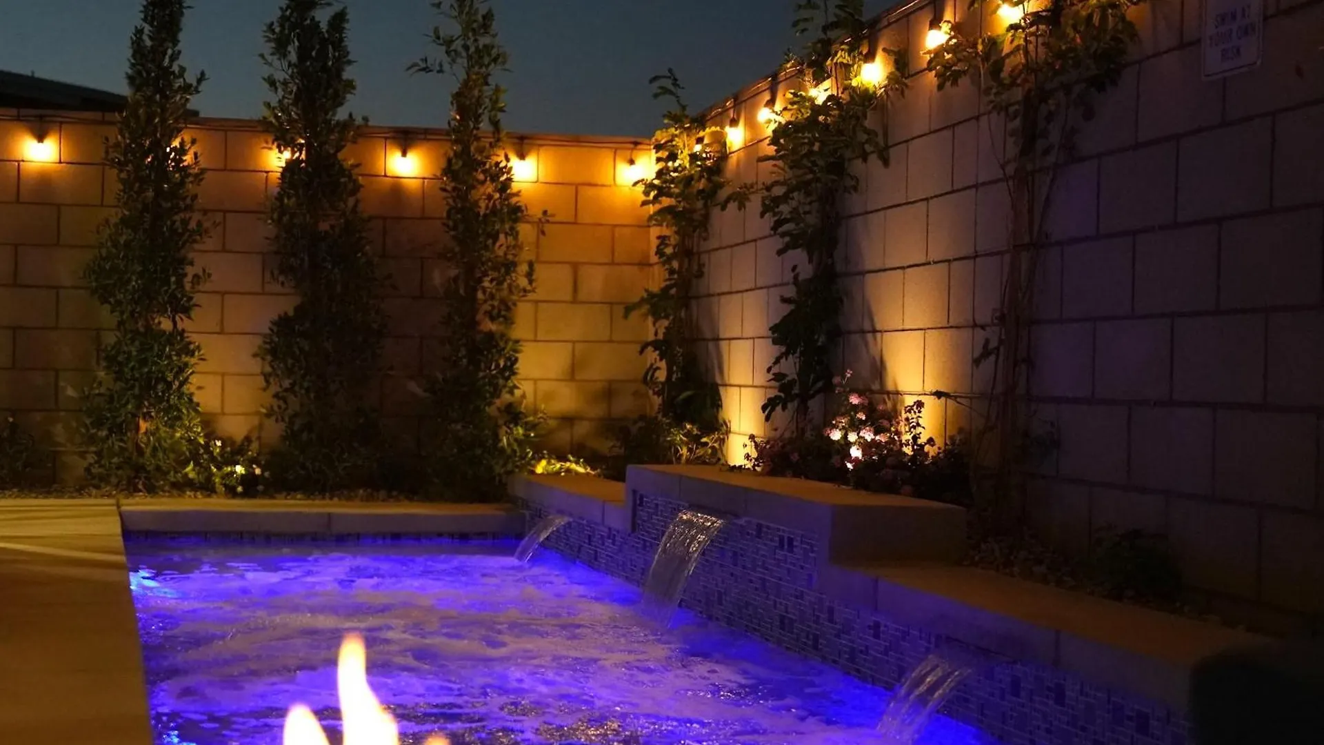 Palm Springs Paradise, Luxe Living Near Coachella, Pool & Views Holiday home Palm Springs
